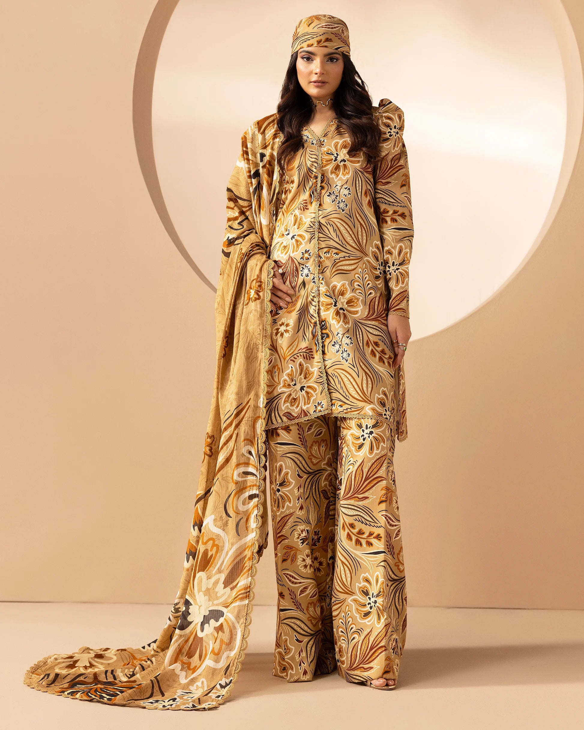 🌸 Omre Volume 1 – Design #2 | Unstitched Viscose Digital Printed Suit with Diamond Dupatta 🌸 امرے کلیکشن والیم 1 – ڈیزائن نمبر 2 | غیر سلا ہوا وسکوز ڈیجیٹل پرنٹڈ سوٹ ڈائمنڈ دوپٹے کے ساتھ