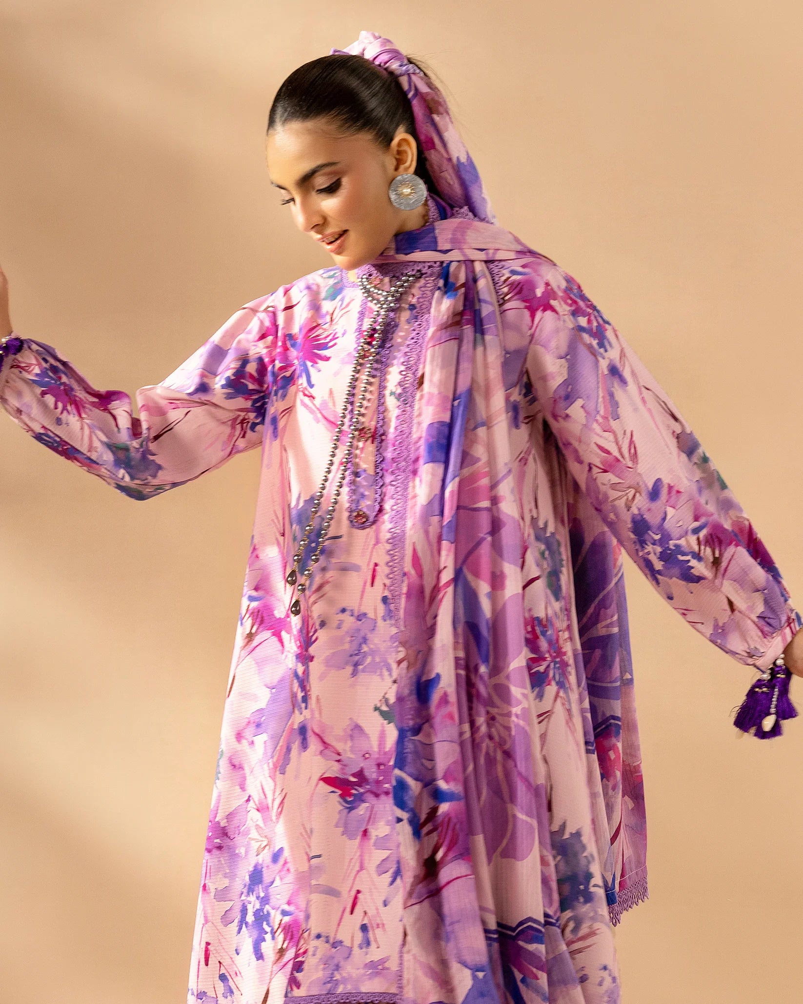 ❄️ OMRE Exclusive Winter Collection Vol.04 – Staple Dora Digital Printed Suit (Design #03) ❄️ اومرے ایکسکلیوسو ونٹر کلیکشن والیم 04 – اسٹیپل ڈورا ڈیجیٹل پرنٹڈ سوٹ (ڈیزائن نمبر 03)