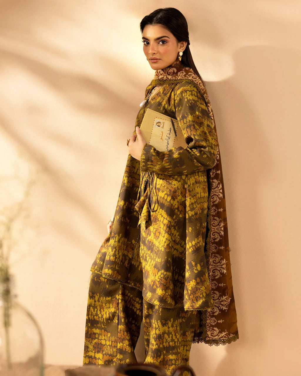 ❄️ OMRE Exclusive Winter Collection Vol.04 – Staple Dora Digital Printed Suit (Design #07) ❄️ اومرے ایکسکلیوسو ونٹر کلیکشن والیم 04 – اسٹیپل ڈورا ڈیجیٹل پرنٹڈ سوٹ (ڈیزائن نمبر 07)