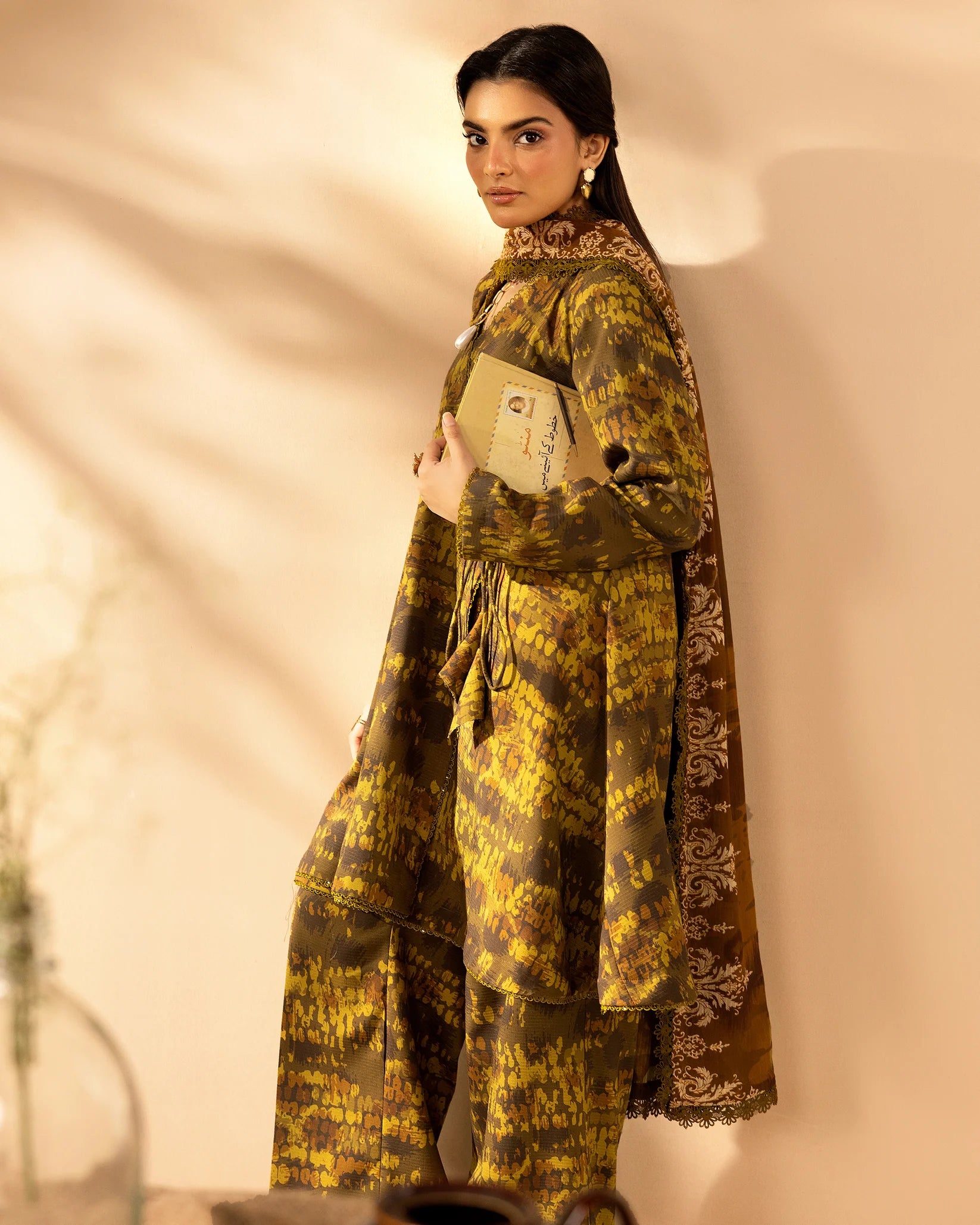 ❄️ OMRE Exclusive Winter Collection Vol.04 – Staple Dora Digital Printed Suit (Design #07) ❄️ اومرے ایکسکلیوسو ونٹر کلیکشن والیم 04 – اسٹیپل ڈورا ڈیجیٹل پرنٹڈ سوٹ (ڈیزائن نمبر 07)