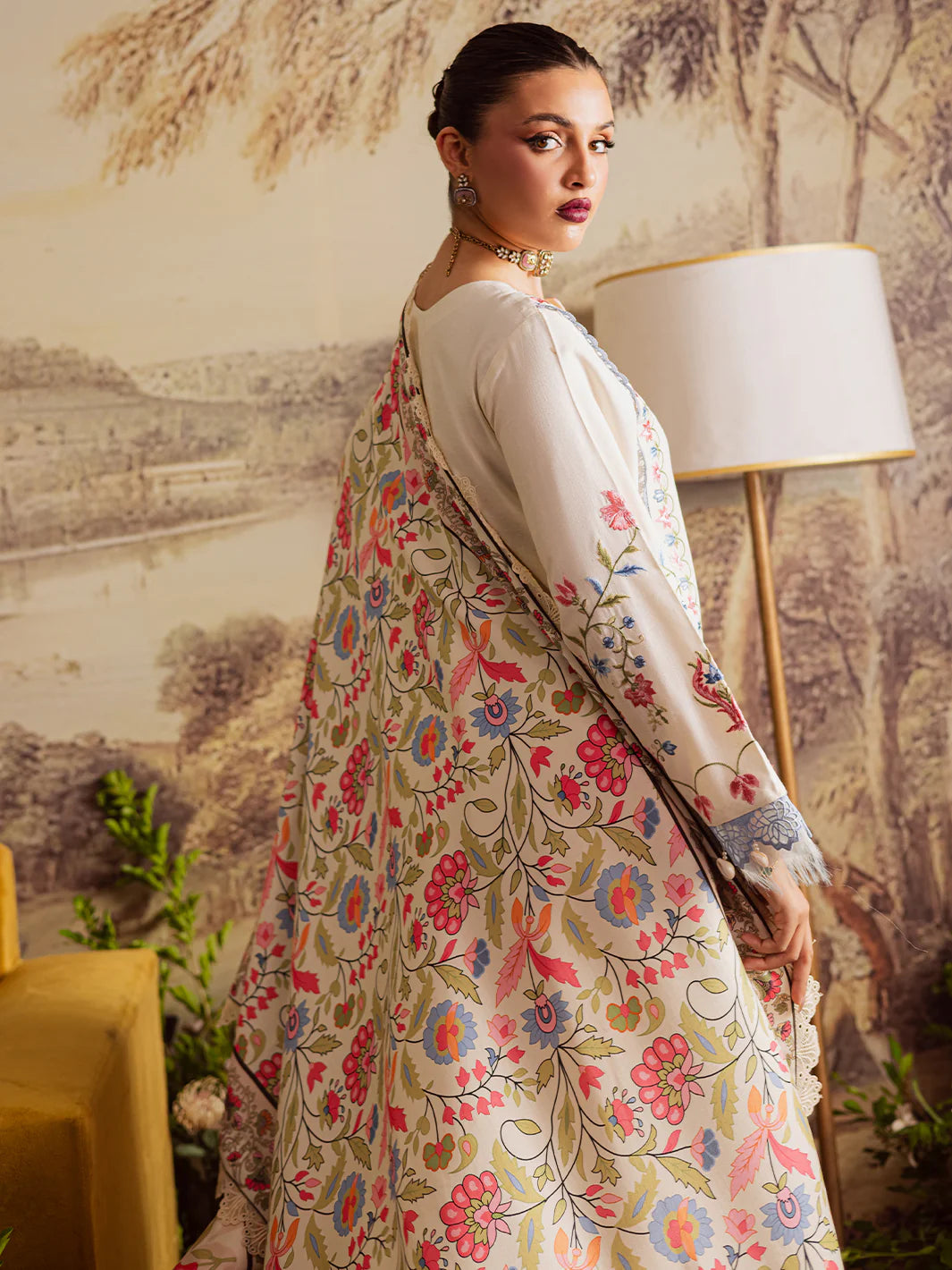 Mahnur Nova Khaddar ’25 – NK-01 | Premium Winter Unstitched 3PC Suit | Timeless Khaddar Elegance ماہنور نووا کھدر ’25 – NK-01 | پریمیئم ونٹر اَن سٹیچڈ 3 پیس سوٹ | روایتی کھدر کی لازوال خوبصورتی