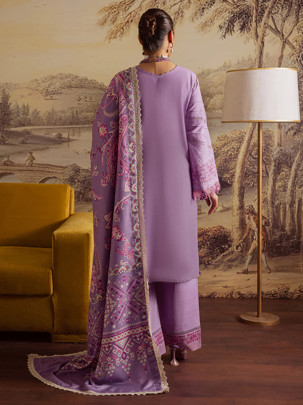 Mahnur Nova Khaddar ’25 – NK-11 | Plum Radiance | Premium Digital Printed 3PC Winter Suit ماہنور نووا کھدر ’25 – این کے-11 | پلَم ریڈیئنس | پریمیم ڈجیٹل پرنٹڈ تین پیس ونٹر سوٹ