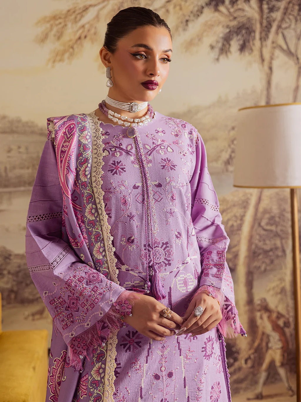 Mahnur Nova Khaddar ’25 – NK-11 | Plum Radiance | Premium Digital Printed 3PC Winter Suit ماہنور نووا کھدر ’25 – این کے-11 | پلَم ریڈیئنس | پریمیم ڈجیٹل پرنٹڈ تین پیس ونٹر سوٹ