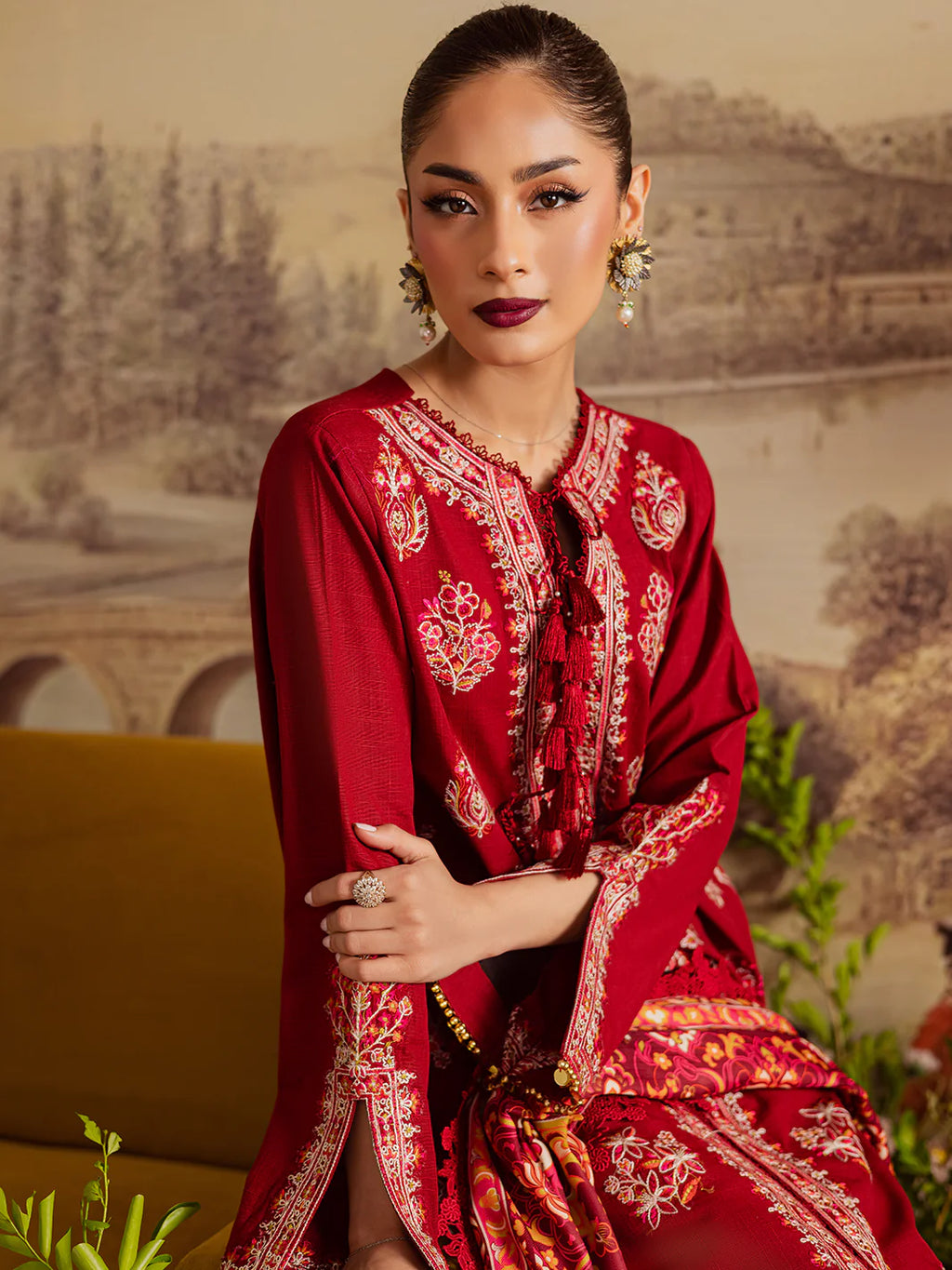 Mahnur Nova Khaddar ’25 – NK-12 | Olive Bloom | Premium Digital Printed 3PC Winter Suit ماہنور نووا کھدر ’25 – این کے-12 | اولیو بلوم | پریمیم ڈجیٹل پرنٹڈ تین پیس ونٹر سوٹ