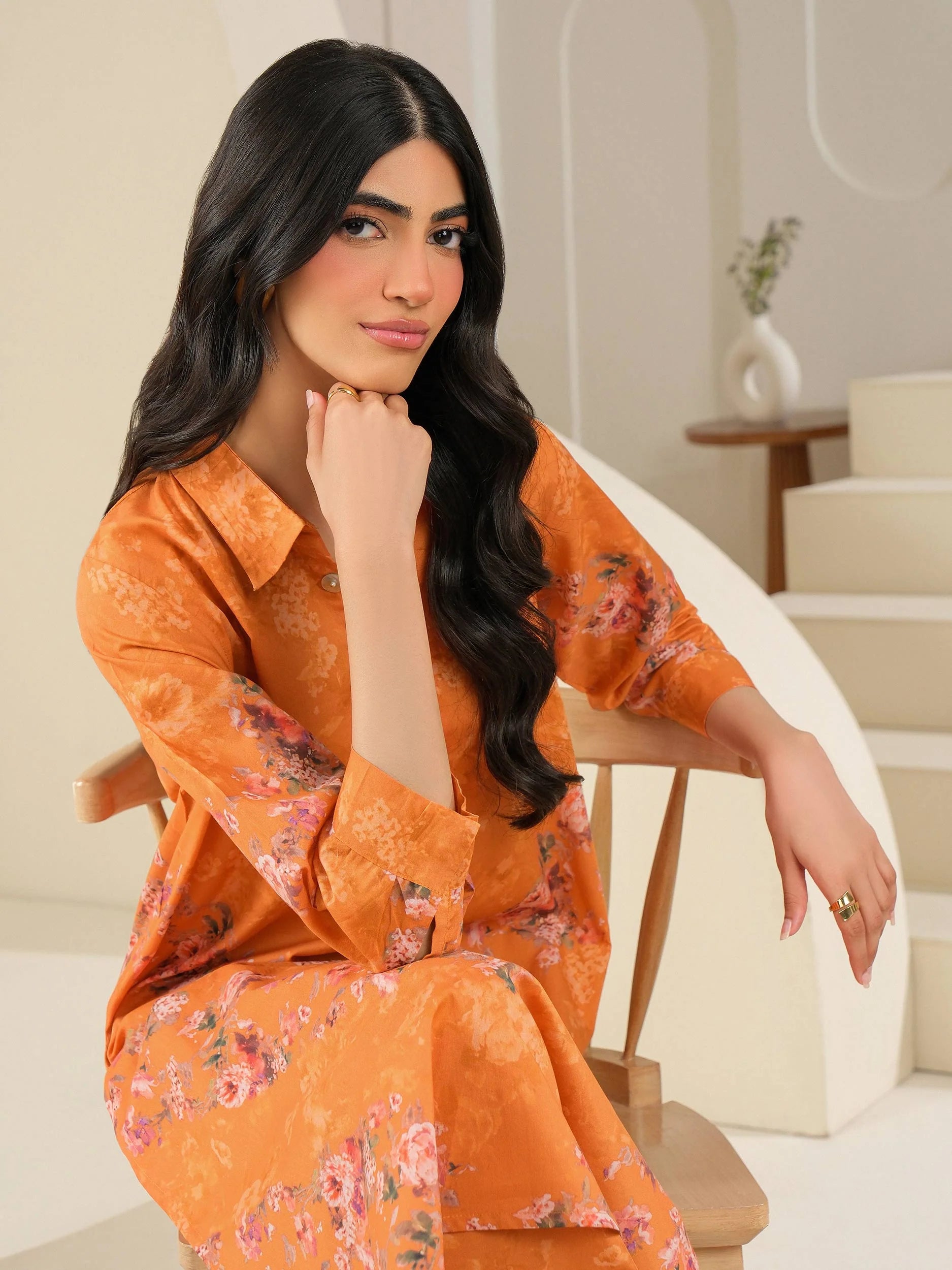 Limelight Unstitched Printed 2 Piece Cambric Suit – U3956 Orange | Rizwan Fabrics لیم لائٹ غیر سلا ہوا پرنٹڈ دو پیس کیمبریک سوٹ – U3956 اورنج | رضوان فیبریکس
