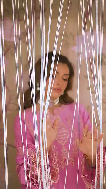 Mahnur Nova Khaddar ’25 – NK-05 | Plum Dream | Premium Digital Printed Winter 3PC Suit ماہنور نووا کھدر ’25 – این کے-05 | آلو بخارا خواب | پریمیم ڈجیٹل پرنٹڈ ونٹر تین پیس سوٹ
